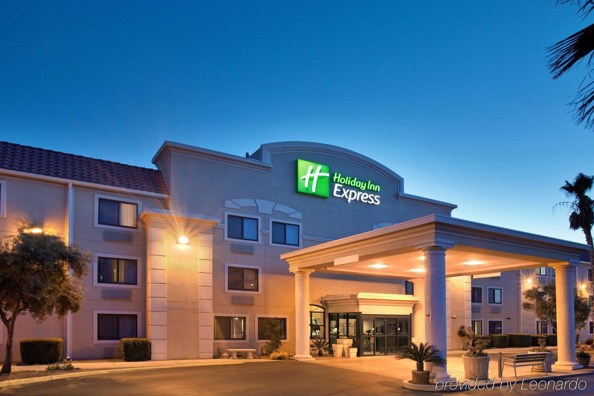Holiday Inn Express Tucson-Airport By Ihg Extérieur photo